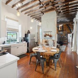Saint Claude Stunner, Hotel in New Orleans