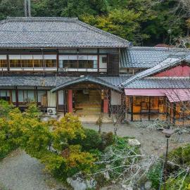 Senzairou, hotell i Yoro