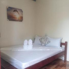 Nay Nilda Tourist Inn，Itaytay的飯店