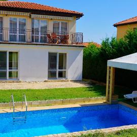 вила Мариела - villa Mariela, hotel in Yunets