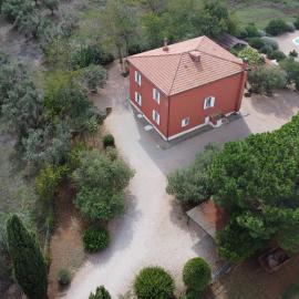La Villa de I Casali del Troscio, hotel u gradu Kapalbio