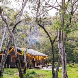 Viesnīca Turon Gates Wilderness Retreat - Lodges, Log Cabins and Glamping near the Blue Mountains pilsētā Capertee