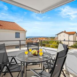 Apartments Tim & Klara - Sunny Cres Island