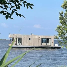 The Sustainable Saek Sneekermeer, hotelli kohteessa Sneek