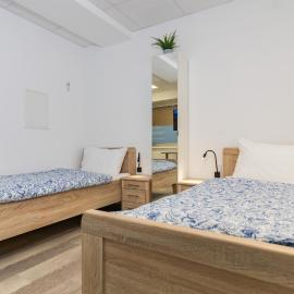 Private room #5 with 2 twin beds, ground floor, AC, only 2min to RAB, no kitchen