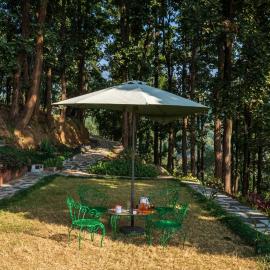 Secret Garden by The StayCationer, hotel a Dehradun