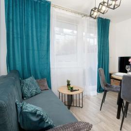 Stylowy Apartament z Ogrodem & Parkingiem by Noclegi Renters