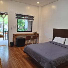 Basilia Guest House, hotel di Bantayan Island