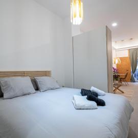 ESC - Loft Valencia Cómodos y espaciosos estudios cercanos a estación Joaquín Sorolla
