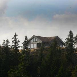 Falkeblikk-Mountain cabin with majestic views, hotel Bøben