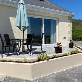 Ocean Spray Self Catering apartment, hotel in Kilcar