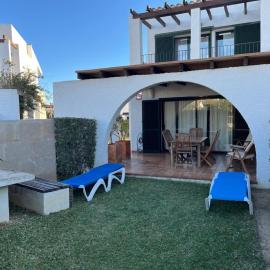 Miel y Flor - Casa en Les Oliveres ideal para familias, hotel en El Perelló