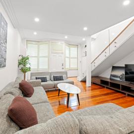 3BR House with Parking near ICC & Darling Harbour & CBD