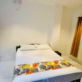 Mont Ville Guesthouse, hotel in Legazpi