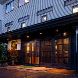 Yadoya Tsubaki, hotelli kohteessa Aomori