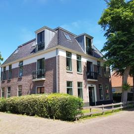 Staetige Dames, hotel in Nes