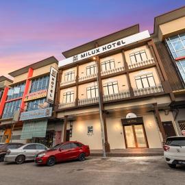 Milux Hotel โรงแรมในมัวร์
