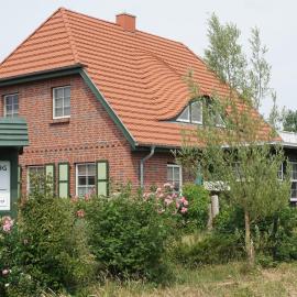 Atelierwohnung Götze, hotel in Ahrenshoop