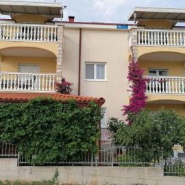 Apartments Maca