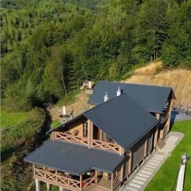 SVOI Chalet, hotel a Vyshka