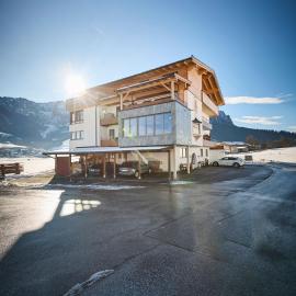 Hotel Garni Tirol, hotell i Walchsee