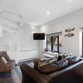 Lobster Lodge - North East Escapes, hotel in Seahouses