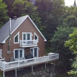 Yomi Chalet, Hotel in Lac-Supérieur