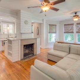 Historic Lady Renovated-Half Mile Walk to DT-Beach 3 Mi-Optional Guesthouse – hotel w mieście St. Augustine