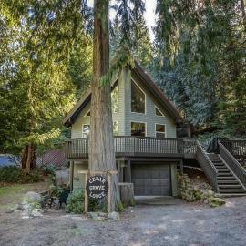 Cedar Grove Lodge | BBQ | Wifi, Hot tub, AC