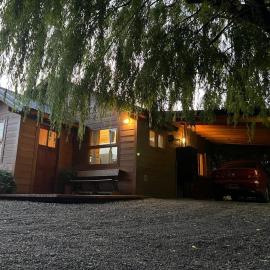 The Old Viking Fly Fishing- Alojamiento, hotel in Junín de los Andes