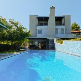 Deluxe Chrousso Pool Villa