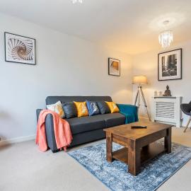 247 Serviced accommodation Telford-3Br Morden