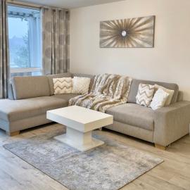 2BR Cologne 2 Baths Free Parking