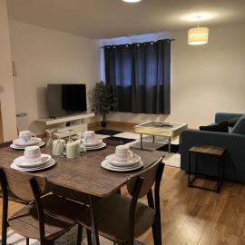 Serenity-ESE Entire Home, hotel in Basildon
