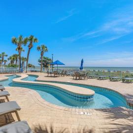 Oceanfront Pearl in Myrtle Beach