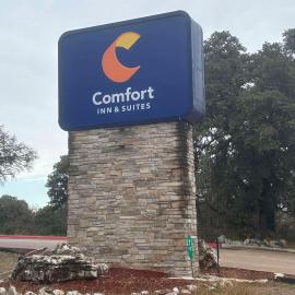 Comfort Inn & Suites Burnet, hotel em Burnet