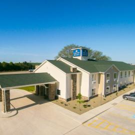 Corry में, होटल Cobblestone Inn & Suites - Corry