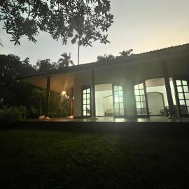 Bellissimo Escape, hotel a Elpitiya