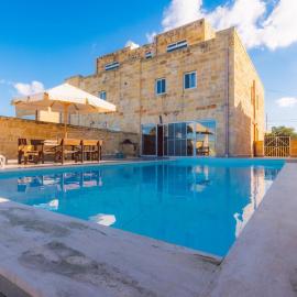 Villa Mercury, hotel en Żejtun