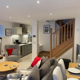 Hathaway Gardens, West Ealing, hotel sa Ealing