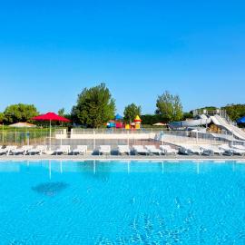Camping Les Ilates, hotel i Loix