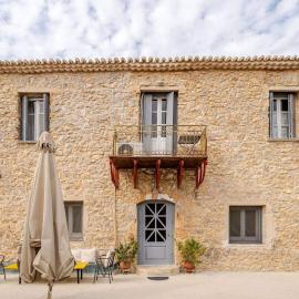 Serenity Villa Retreat in Pidasos، فندق في Pídhasos