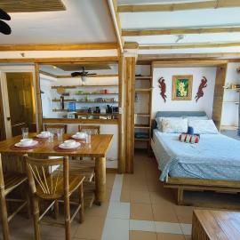 Gallardo Homestay at Marina Spatial Condo, hotel Dumaguetében
