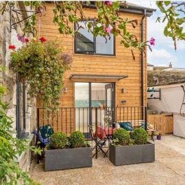Sun Trap Terrace: Porthleven şehrinde bir otel