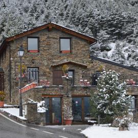 Hotel Parador de Canolich - Only Adults，比克薩塞瑞的飯店