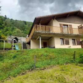 Grand gîte du Bruleux 11 personnes, hotel in La Bresse