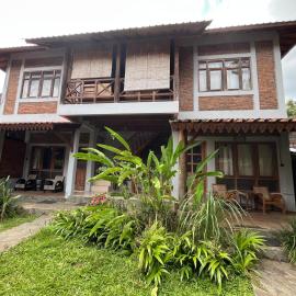 Saka Homestay Boutique & Cafe, хотел в Боробудур