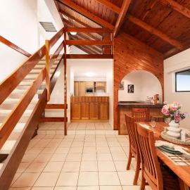 New 4BR Modern & Stylish Heritage Hideaway WiFi