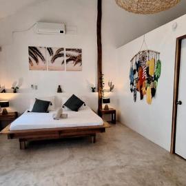 Spacious Loft with garden in the heart of el nido town