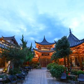 木老爷客栈, hotel sa Lijiang